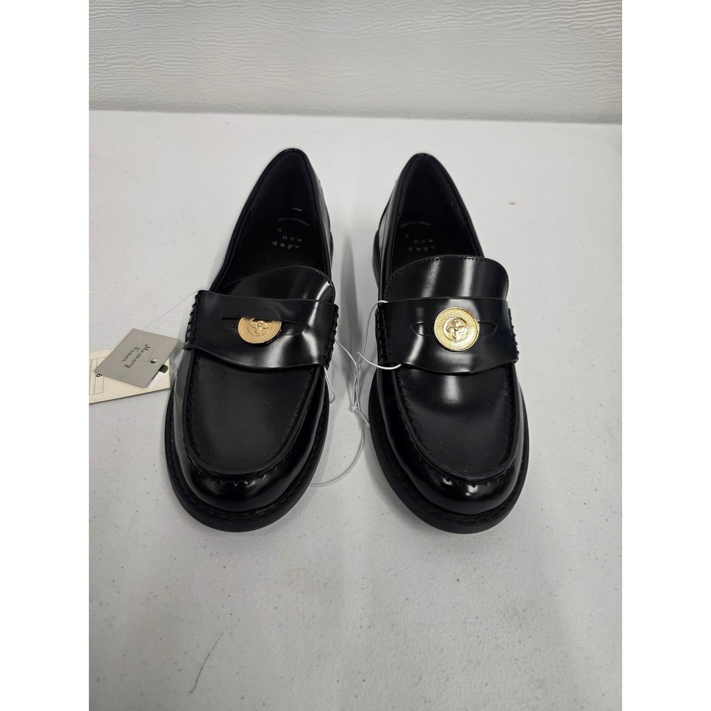 A New Day Womens Black Penny Loafers Gold Medallion Memory Foam Flats Size 6
